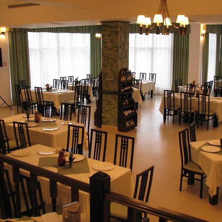 Hotel Orizont Călimăneşti Eksteriør bilde