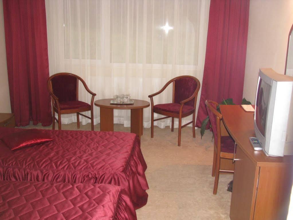 Hotel Orizont Călimăneşti Eksteriør bilde