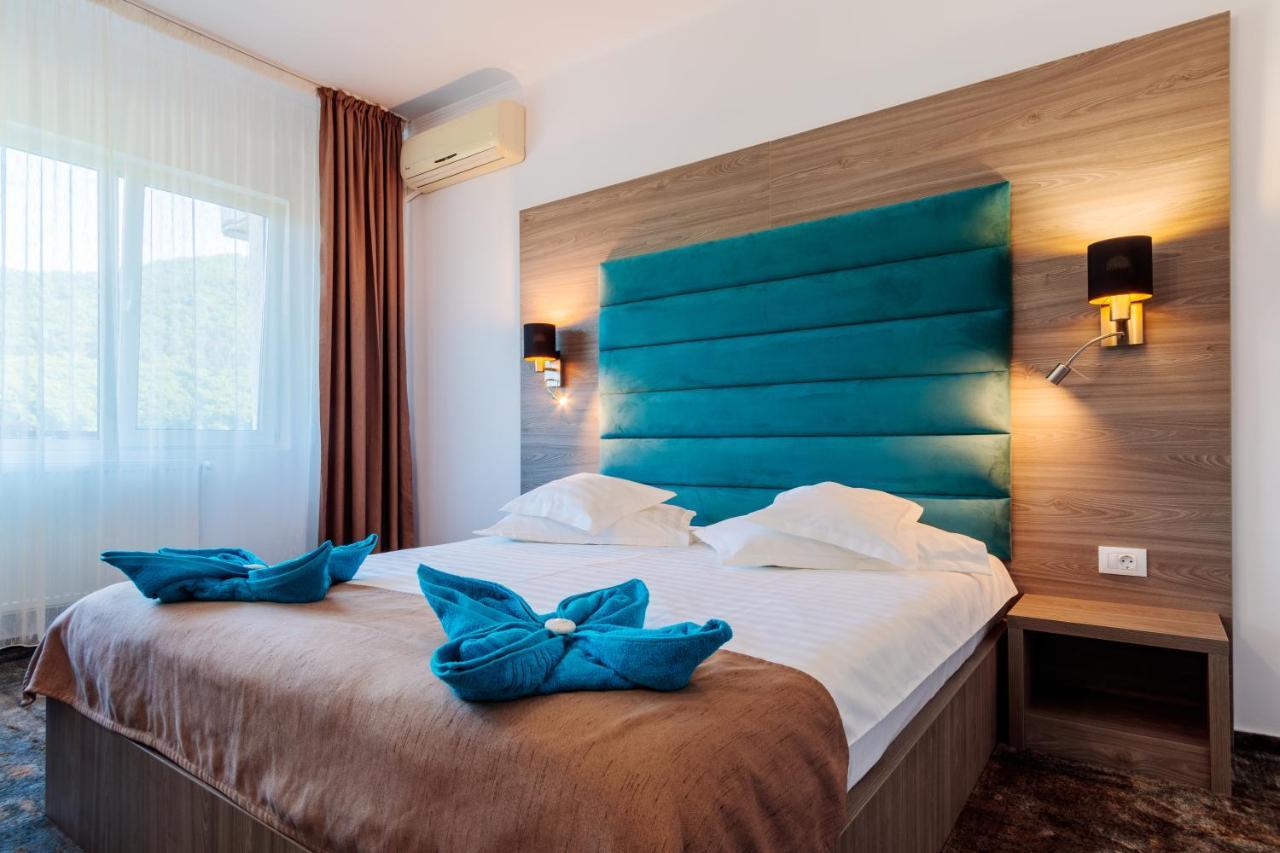 Hotel Orizont Călimăneşti Eksteriør bilde
