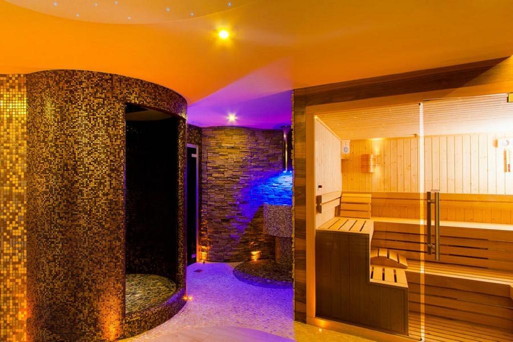 Hotel Orizont Călimăneşti Eksteriør bilde